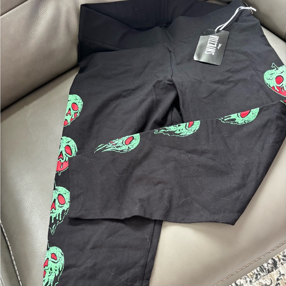 Torrid Poison Apple Black Crop Leggings